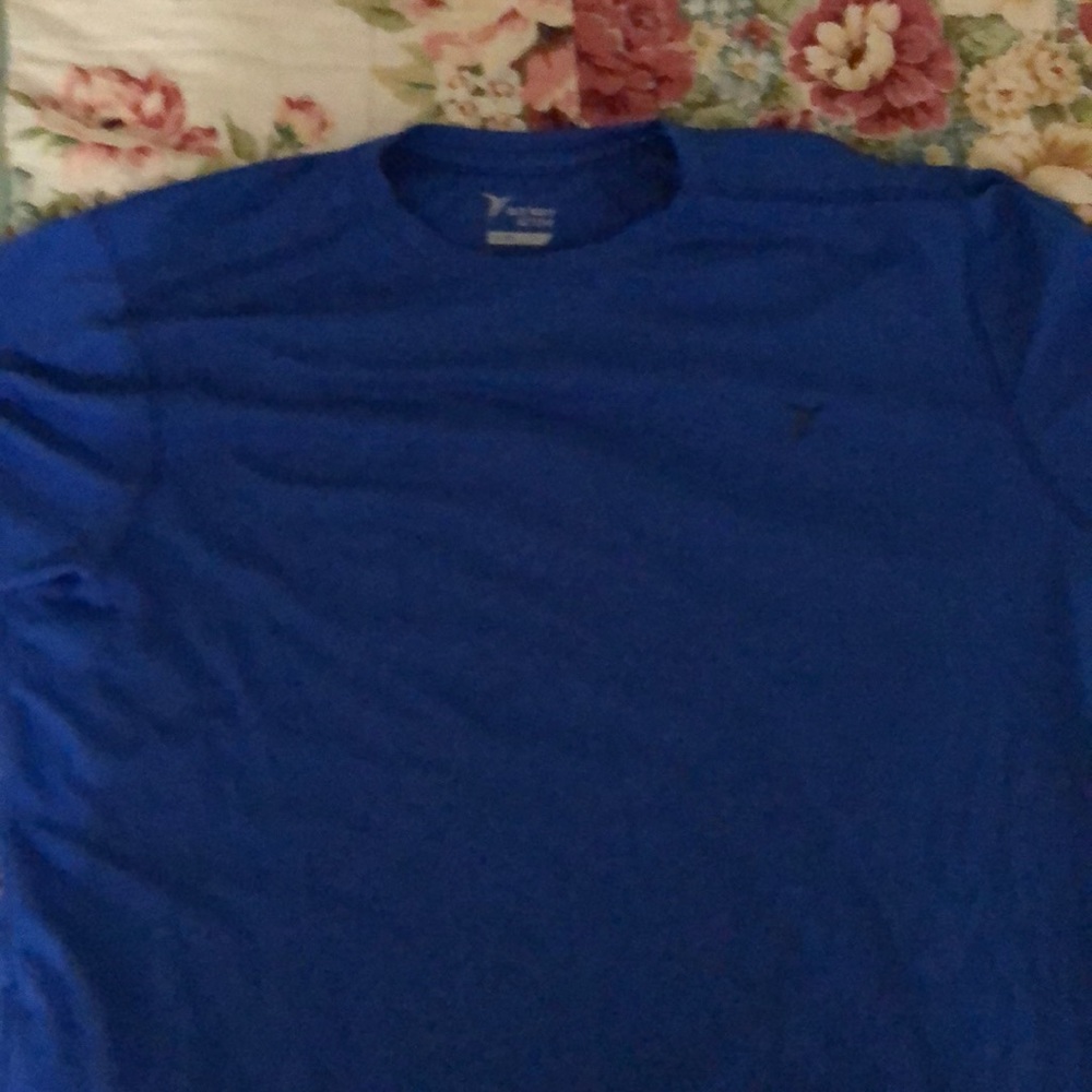 Old Navy Active T-shirt